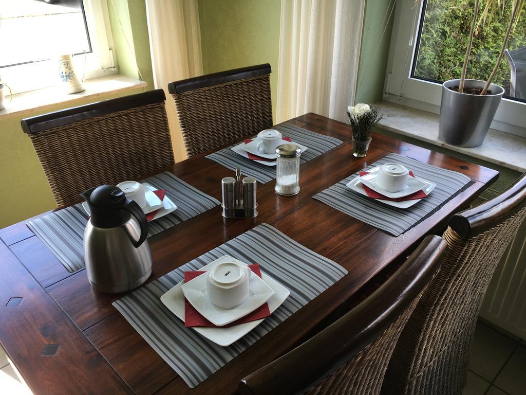 Pension Villa Strandlaeufer Norddeich  Extérieur photo